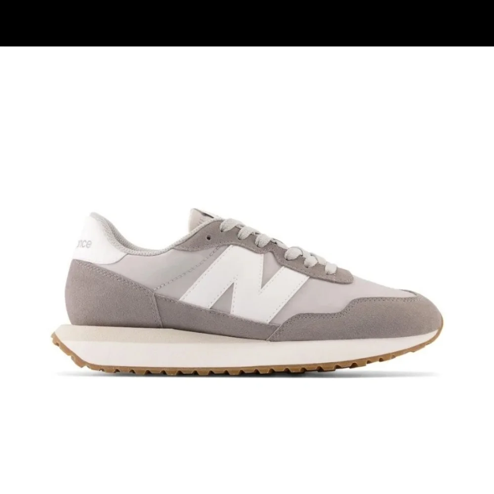 New Balance Women's 327 Lightweight Running Shoe Marble Head/Rain Cloud/Sea Salt - Picture 7 of 9